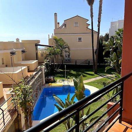 Studio Beach & Golf Torre de Benagalbon Bagian luar foto
