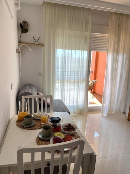 Studio Beach & Golf Torre de Benagalbon Bagian luar foto