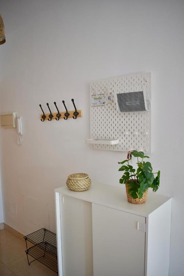 Studio Beach & Golf Torre de Benagalbon Bagian luar foto